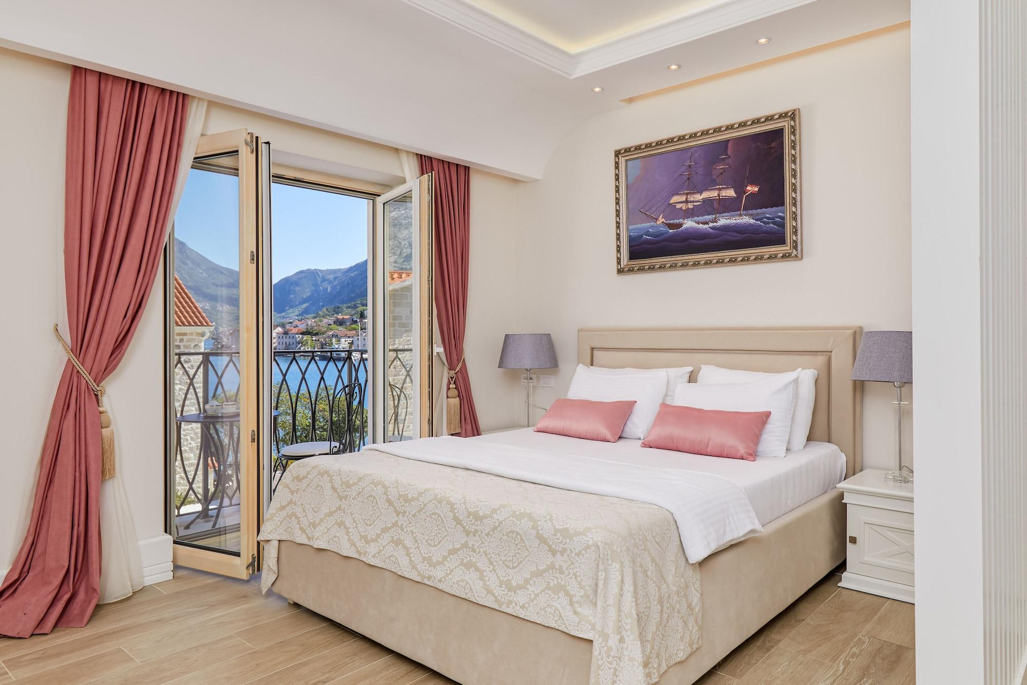Hotel Libertas Kotor Exterior foto